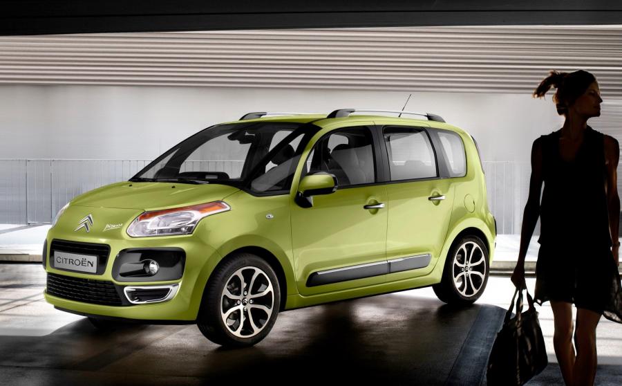  Citroen C3 Picasso 2009 года  (фото 146 из 242)